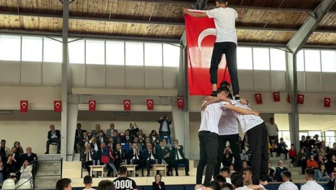 19 Mayıs Atatürk'ü Anma, Gençlik ve Spor Bayramı kutlu olsun. 